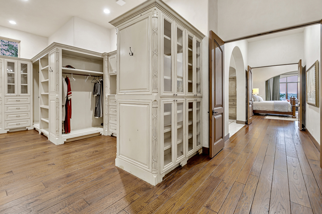 7915 Escala Drive Austin, TX 78735 - Photo 16 of 52