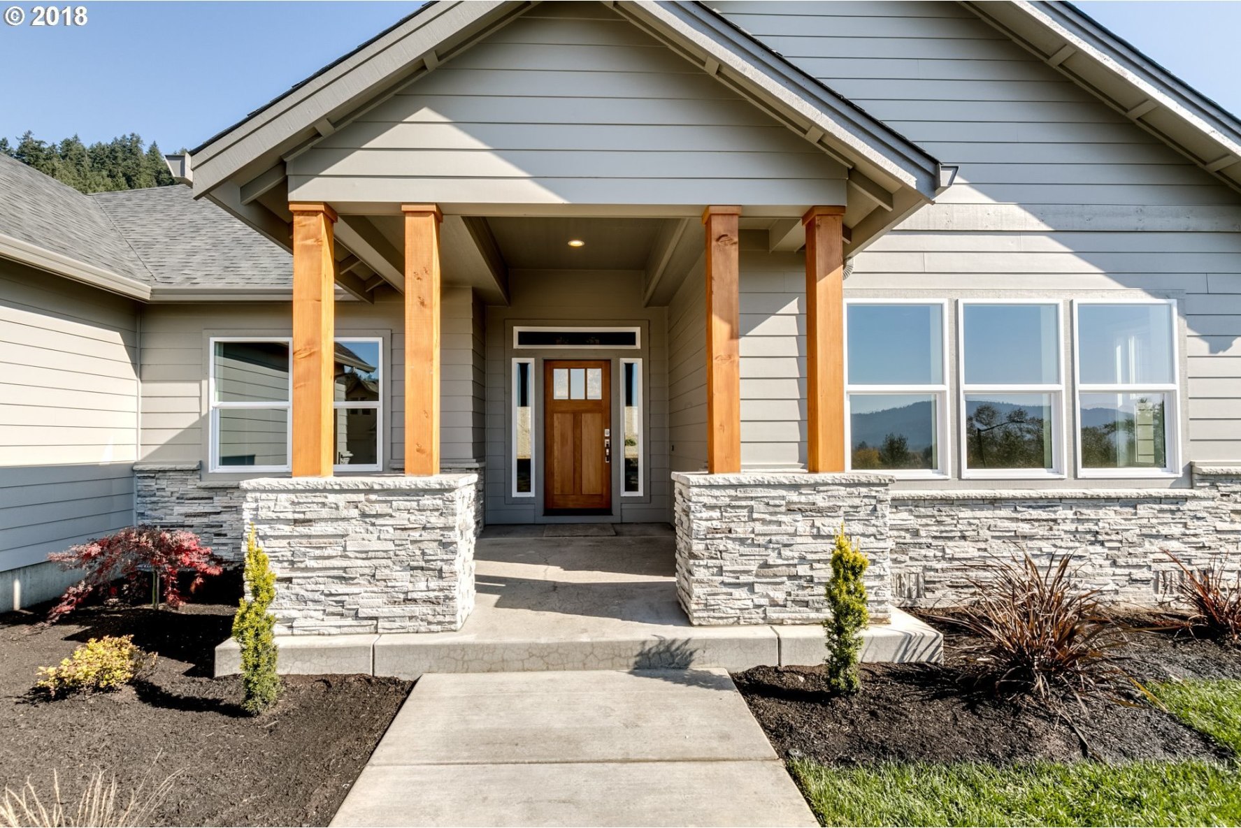 859 Mountaingate Drive Springfield, OR 97478 - Photo 5 of 28 Gallery Image 5