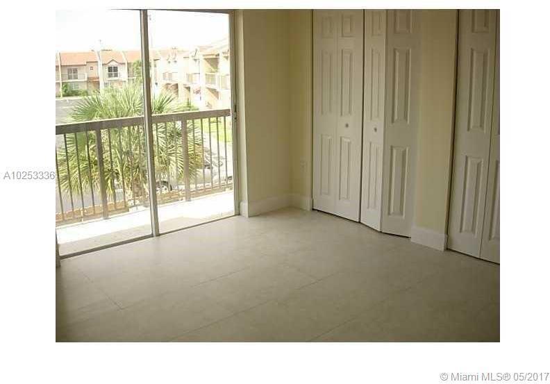 6140 Southwest 129th Place, Unit 2006 Miami, FL 33183 - Photo 5 of 10