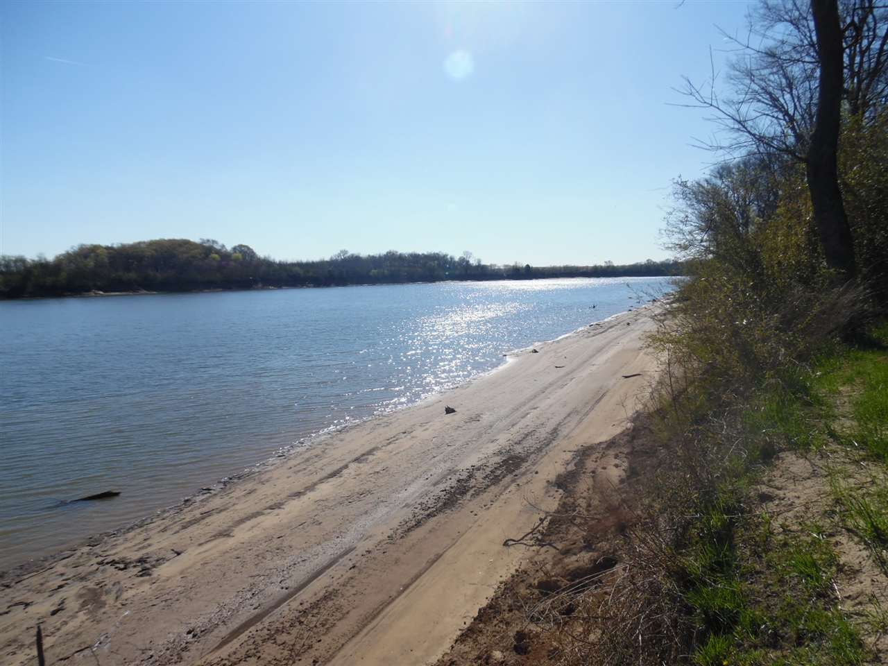 95 River Breeze Estates Road Savannah, TN 38372 - Photo 8 of 10