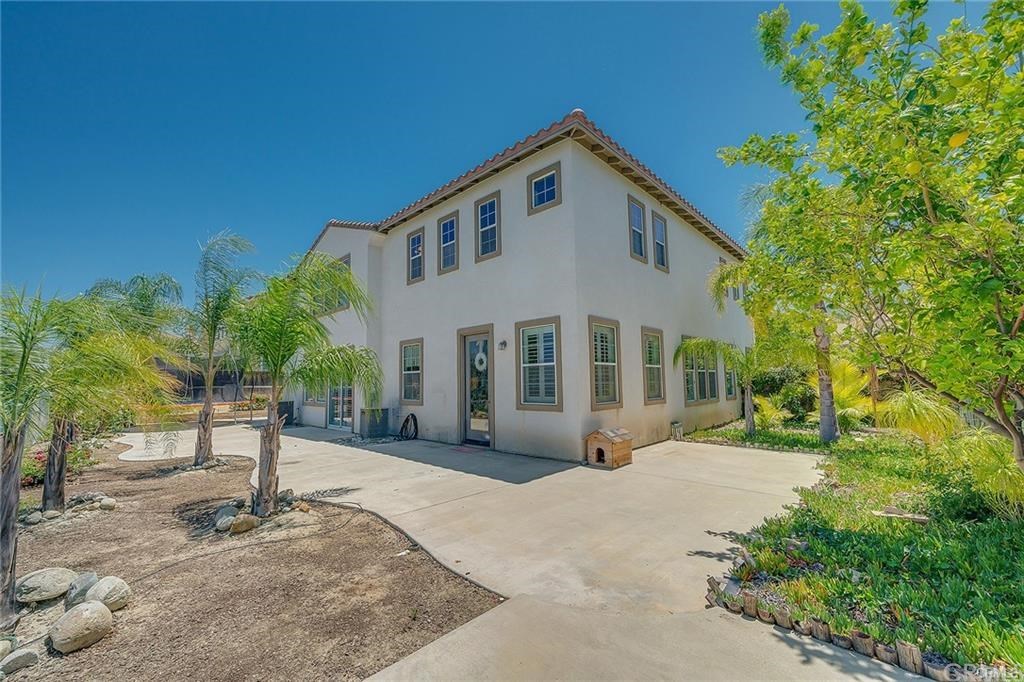 1477 Tudor Circle Corona, CA 92882 - Photo 45 of 59