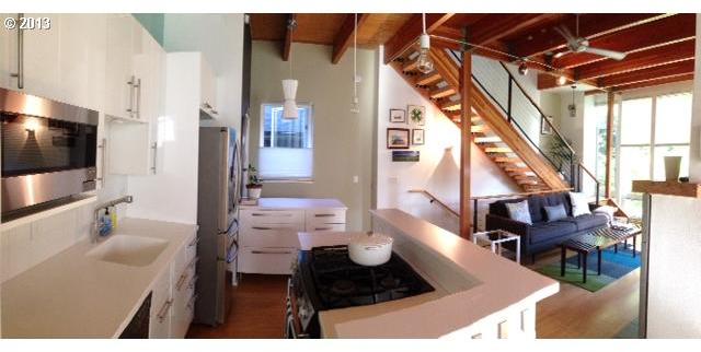 500 Northeast Brazee Street Portland, OR 97212 - Photo 1 of 15