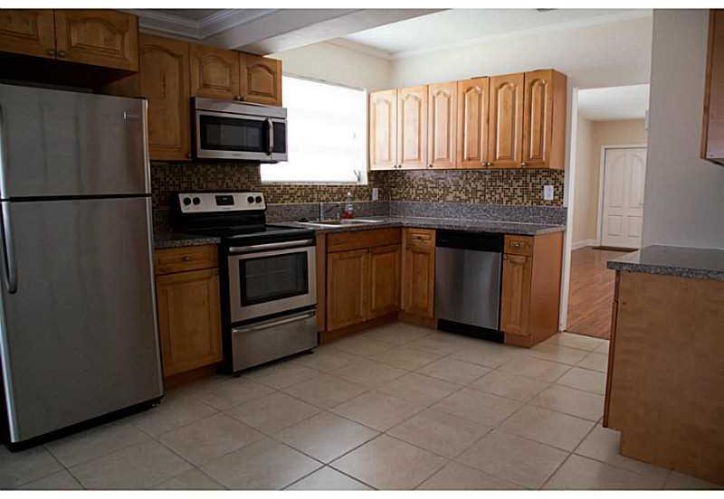 2982 Southwest 11th Street Miami, FL 33135 - Photo 6 of 21