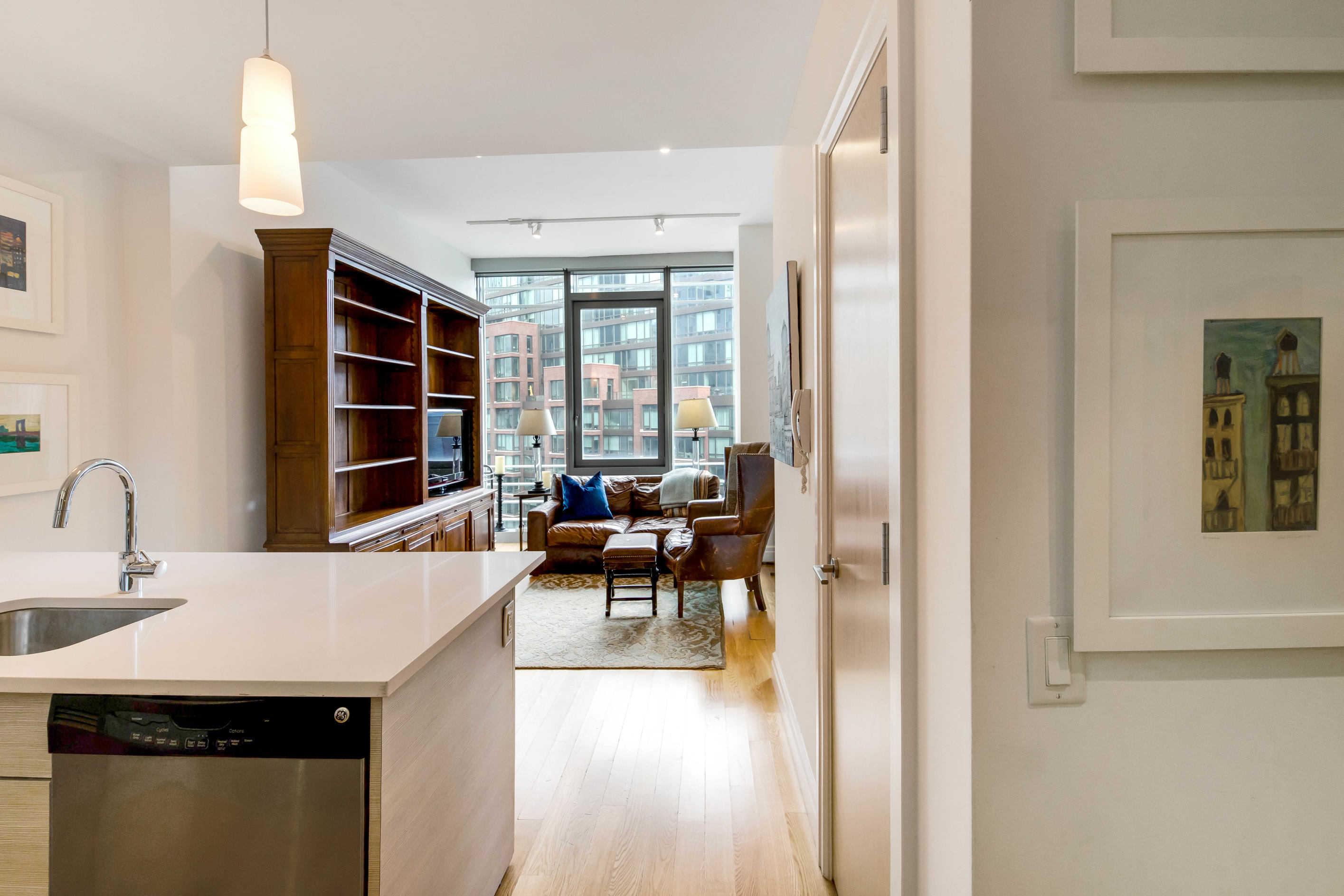 550 West 54th Street, Unit 1230 Manhattan, NY 10019 - Photo 2 of 17