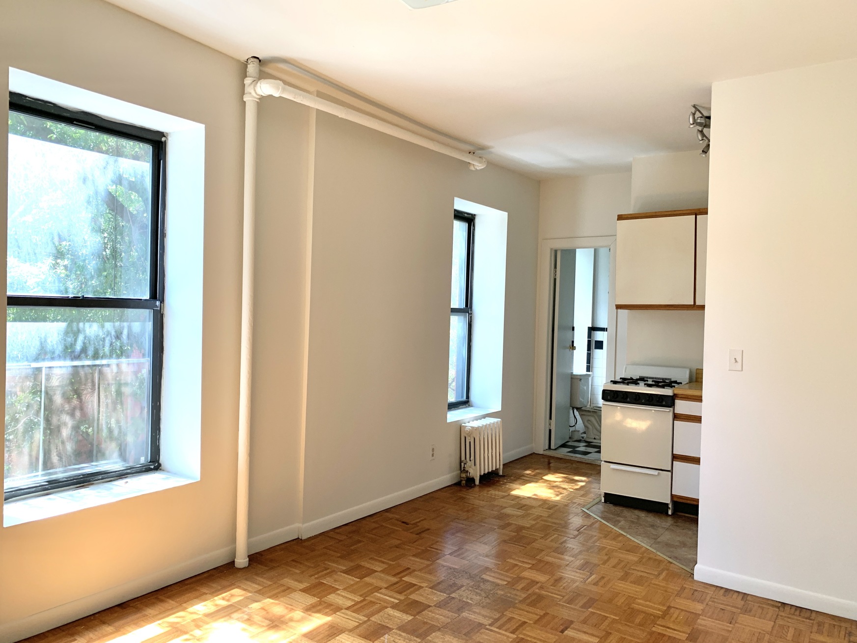 235 East 89th Street, Unit 4FS Manhattan, NY 10128 - Photo 1 of 17
