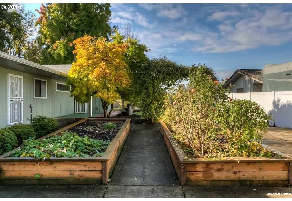 970 Rafael Street North Keizer, OR 97303 - Photo 16 of 32 Gallery Image 16