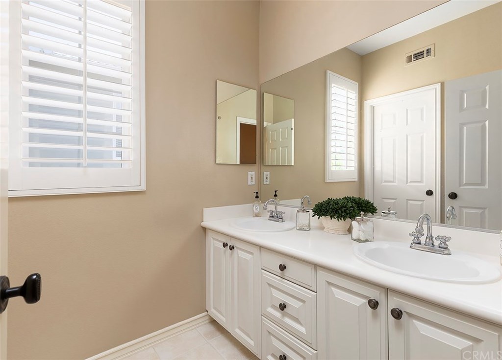 20 Winfield Drive Ladera Ranch, CA 92694 - Photo 33 of 47