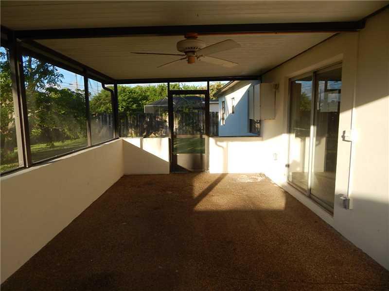 11109 Malayan Street Boca Raton, FL 33428 - Photo 16 of 18