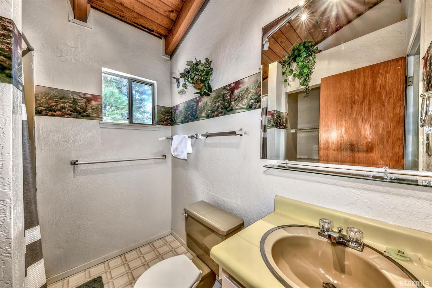 2233 Mewuk Drive, South Lake Tahoe, CA 96150 Compass