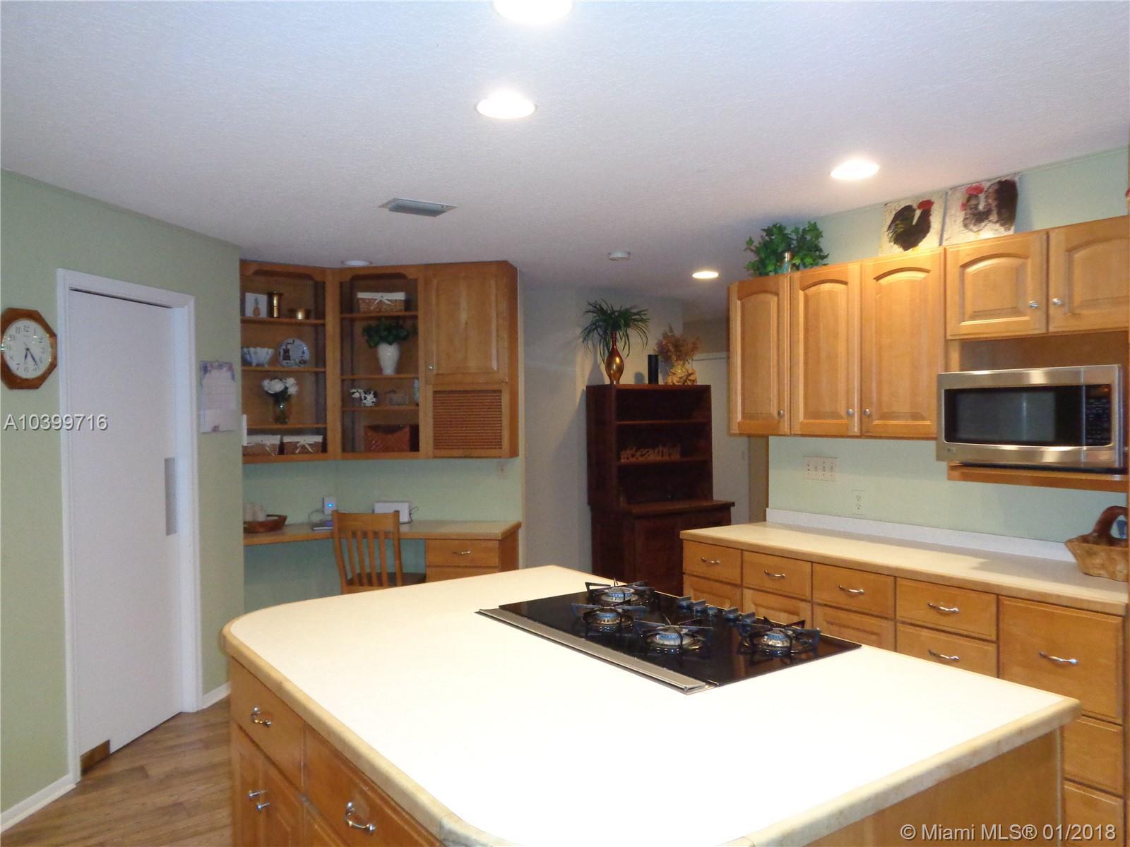 12768 170th Road North Jupiter, FL 33478 - Photo 21 of 53 Gallery Image 21