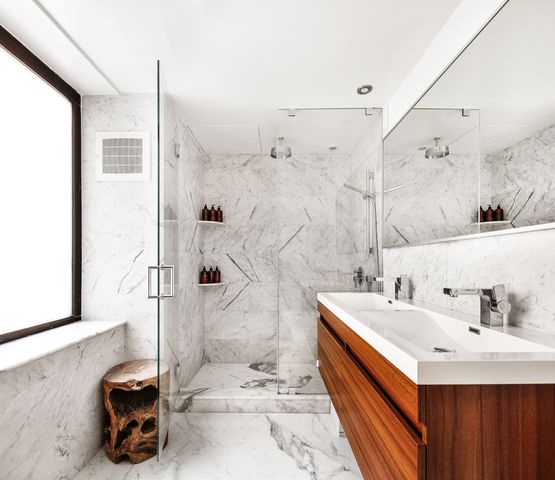 $1,475,000 | 50 Pine Street, Unit 11S | Financial District