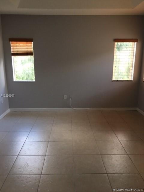 16633 Southwest 50th Terrace Miami, FL 33189 - Photo 5 of 6