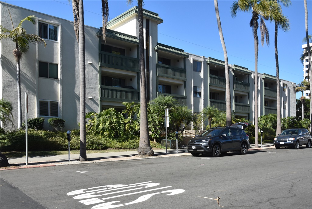 Exterior of the condo building at 3450 2nd Ave in San Diego, not far from Balboa Park and a block from the Hillcrest District