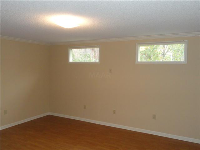 6899 Snyder Road Memphis, TN 38141 - Photo 6 of 8 Office behind Master bedroom