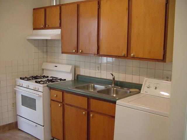 2031 Corry Road Memphis, TN 38106 - Photo 3 of 11