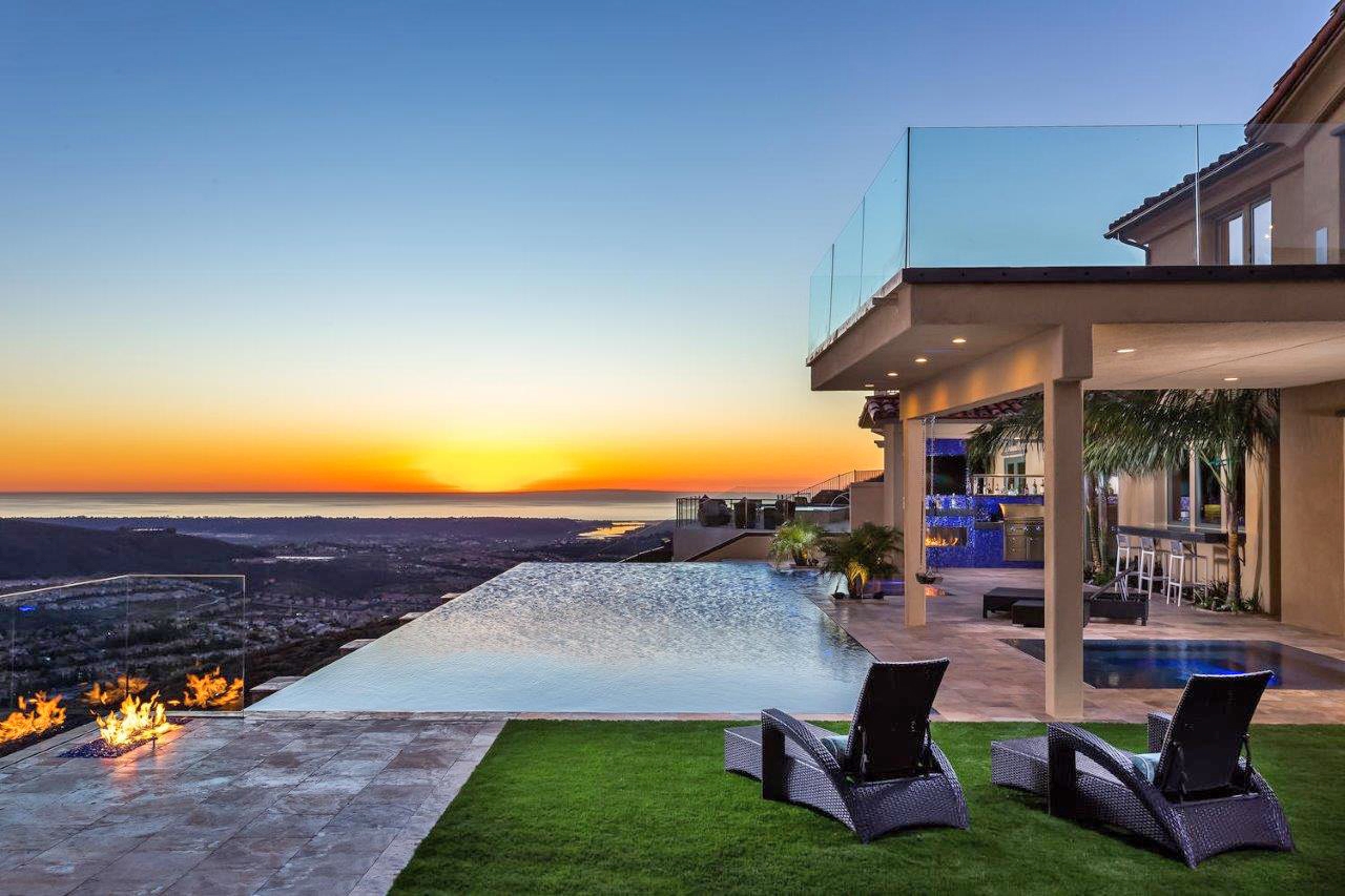 937 Pearl Drive San Marcos, CA 92078 - Photo 3 of 25