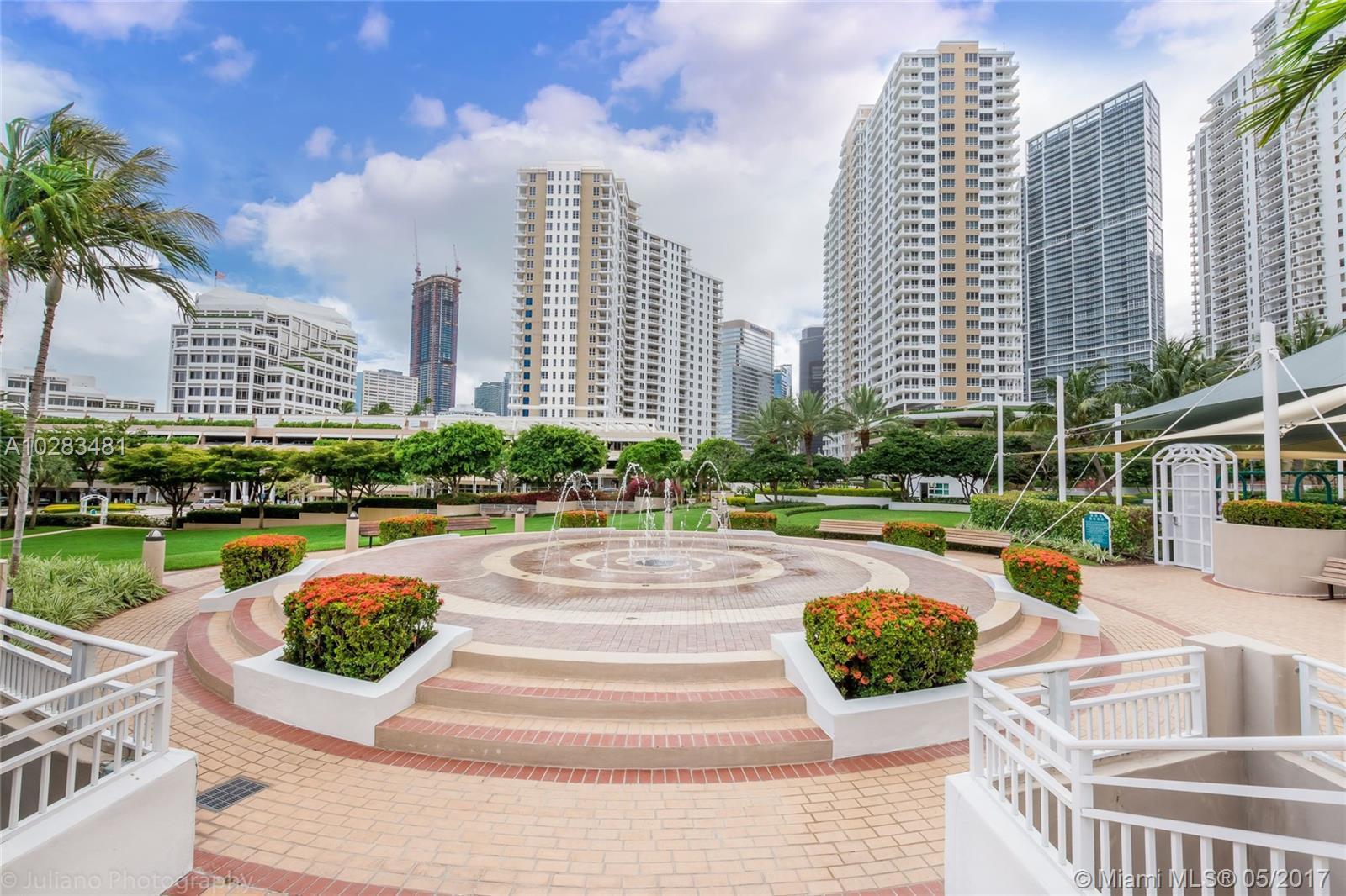 888 Brickell Key Drive, Unit 1001 Miami, FL 33131 - Photo 17 of 35
