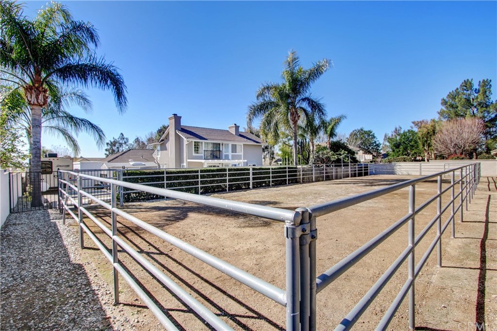 12934 Cherokee Road Rancho Cucamonga, CA 91739 - Photo 39 of 46