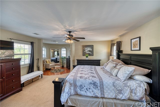 25935 Royal Oaks Road Stevenson Ranch, CA 91381 - Photo 33 of 63