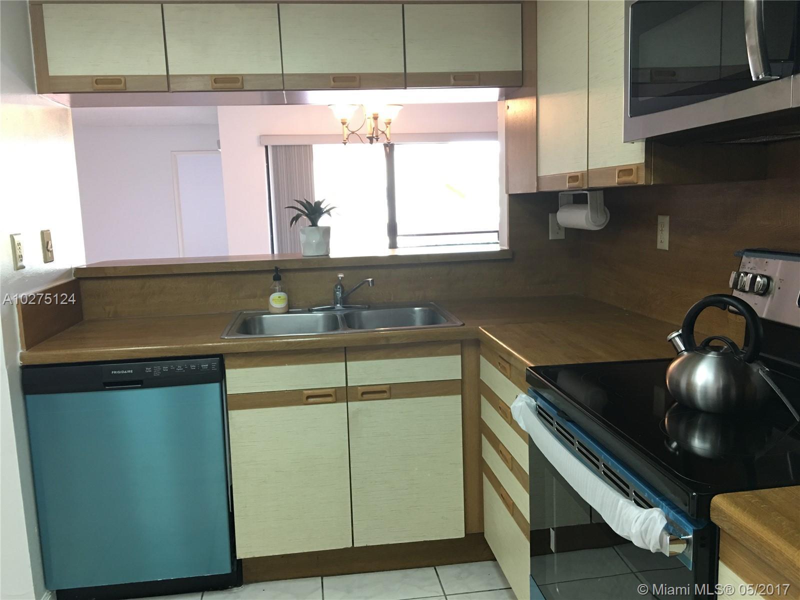 9255 Southwest 125th Avenue, Unit R404 Miami, FL 33186 - Photo 11 of 35