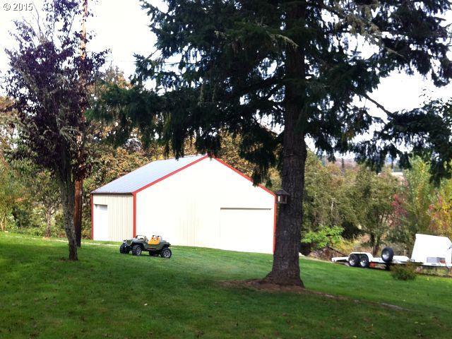 1227 Old Town Loop Road Oakland, OR 97462 - Photo 16 of 16 Gallery Image 16