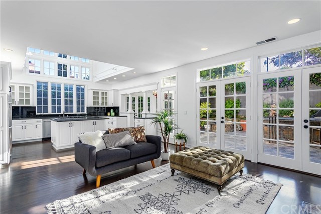 2005 Pine Avenue Manhattan Beach, CA 90266 - Photo 7 of 40