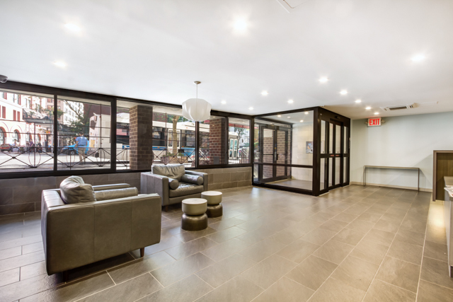 165 Christopher Street, Unit 5S Manhattan, NY 10014 - Photo 7 of 8