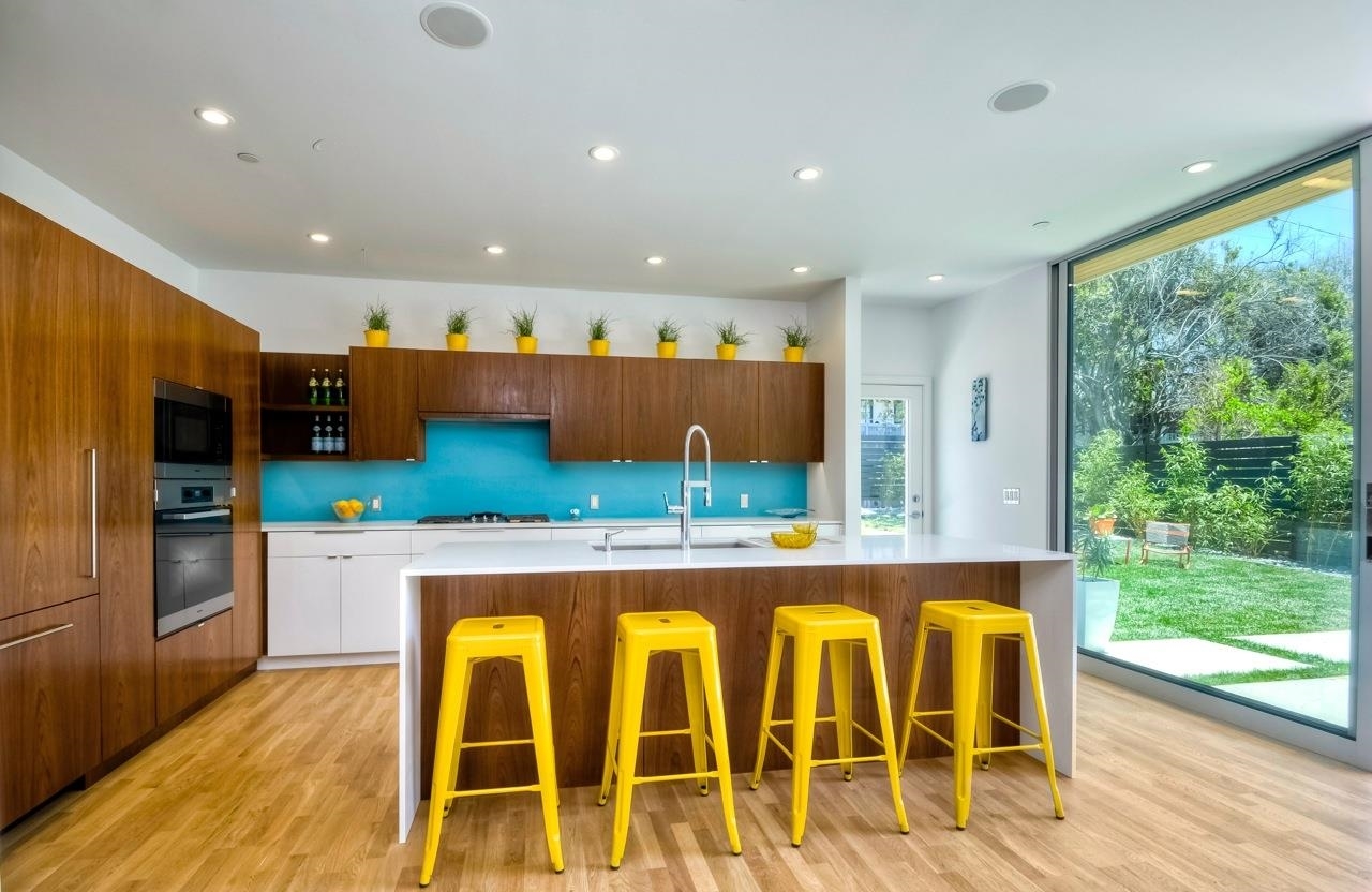 125 4th Street Encinitas, CA 92024 - Photo 9 of 22