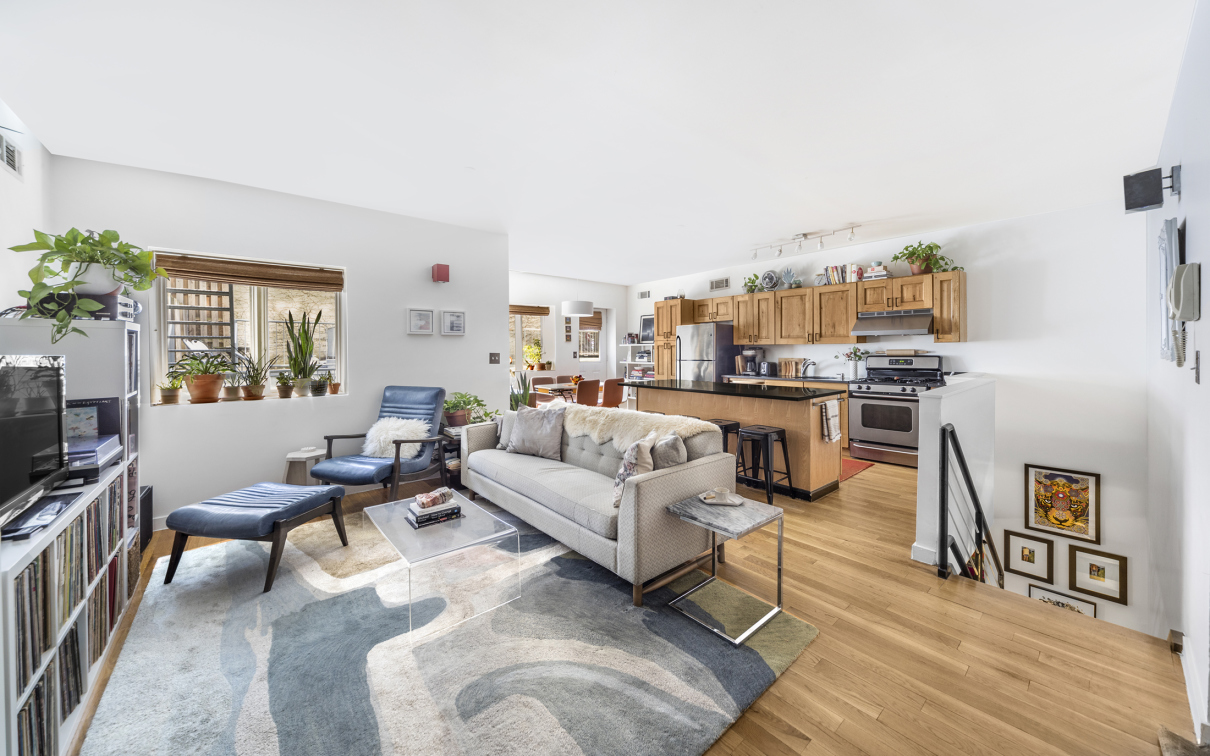 796 Dekalb Avenue, Unit 1B Brooklyn, NY 11221 - Photo 1 of 8