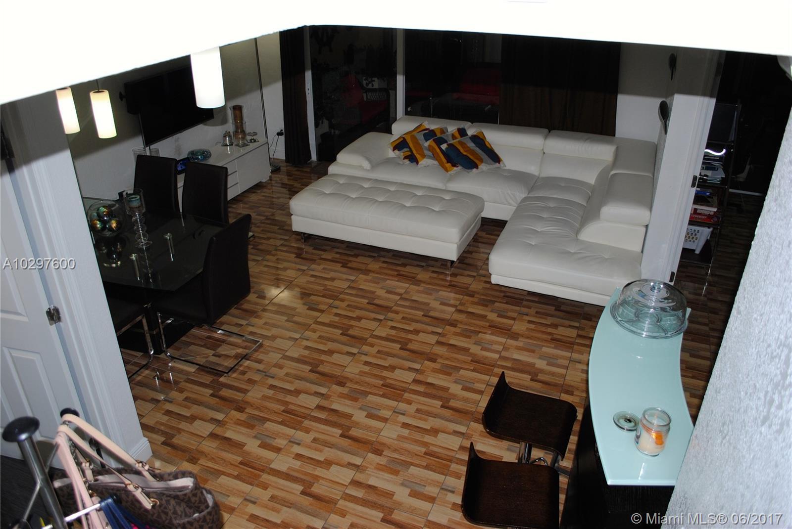 13854 Southwest 67th Terrace Miami, FL 33183 - Photo 7 of 24