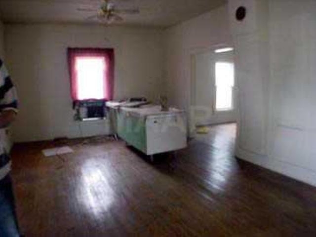 245 Florence Road Savannah, TN 38372 - Photo 2 of 6 Gallery Image 2