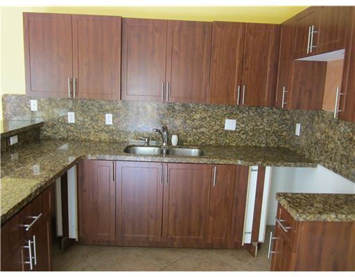 11115 West Okeechobee Road, Unit 154 Hialeah Gardens, FL 33018 - Photo 3 of 7