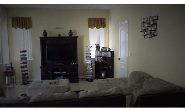 11235 Southwest 236 Lane Homestead, FL 33032 - Photo 2 of 4