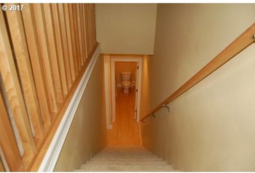 4742 Southwest View Point Terrace Portland, OR 97239 - Photo 22 of 25 Gallery Image 22