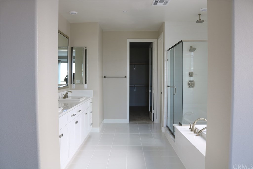 131 Theme Irvine, CA 92618 - Photo 10 of 14