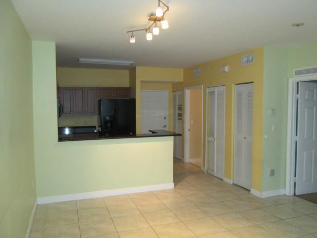 2425 Southwest 27th Avenue, Unit 907 Miami, FL 33145 - Photo 8 of 25