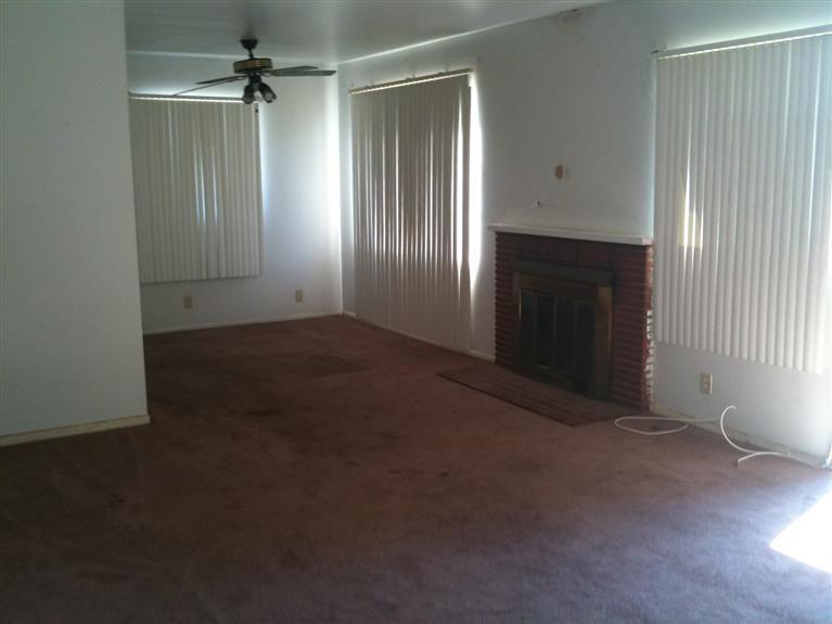 728 Wayne Drive Bakersfield, CA 93304 - Photo 2 of 7