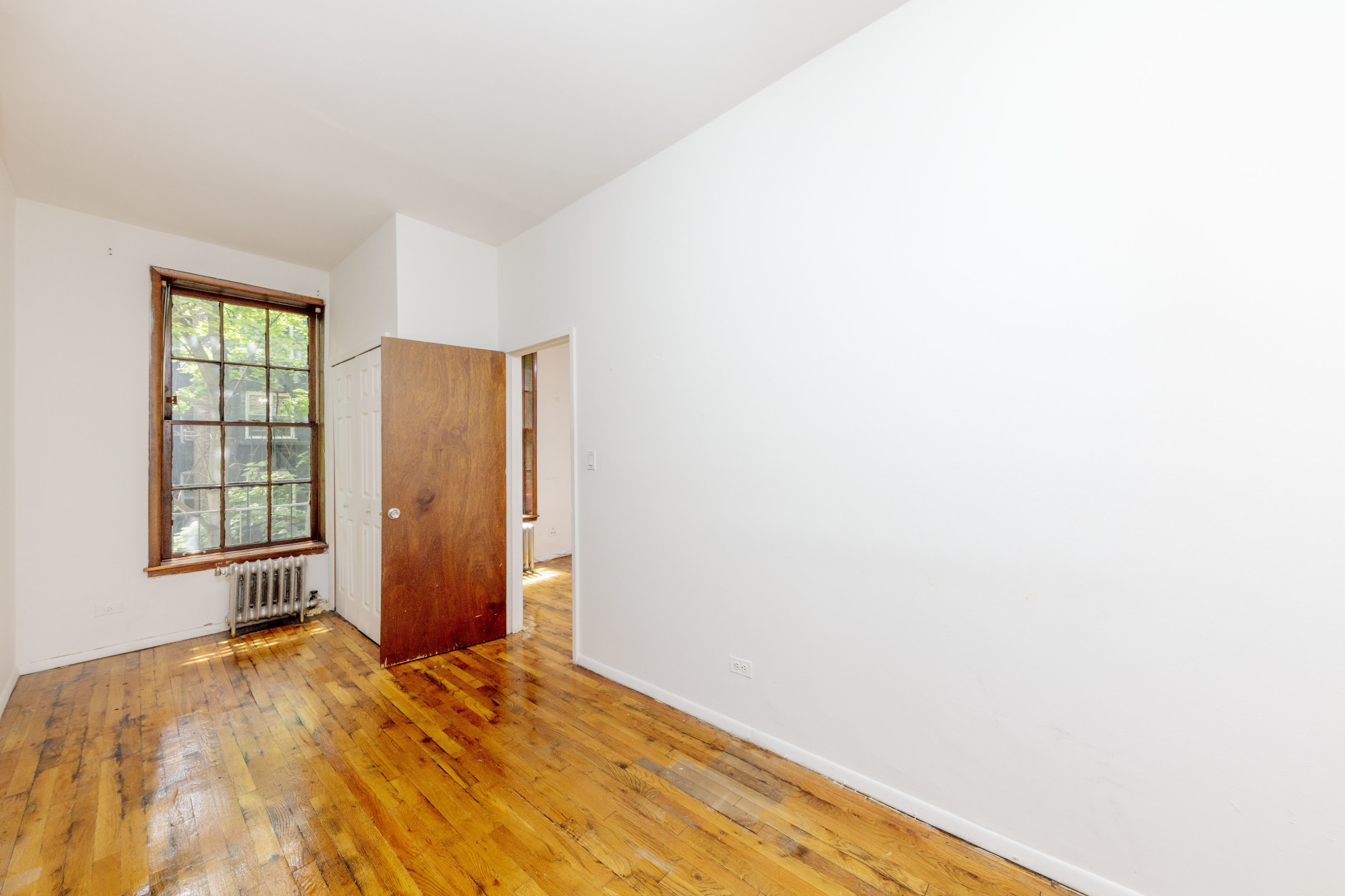 522 East 82nd Street, Unit 4 Manhattan, NY 10028 - Photo 4 of 6