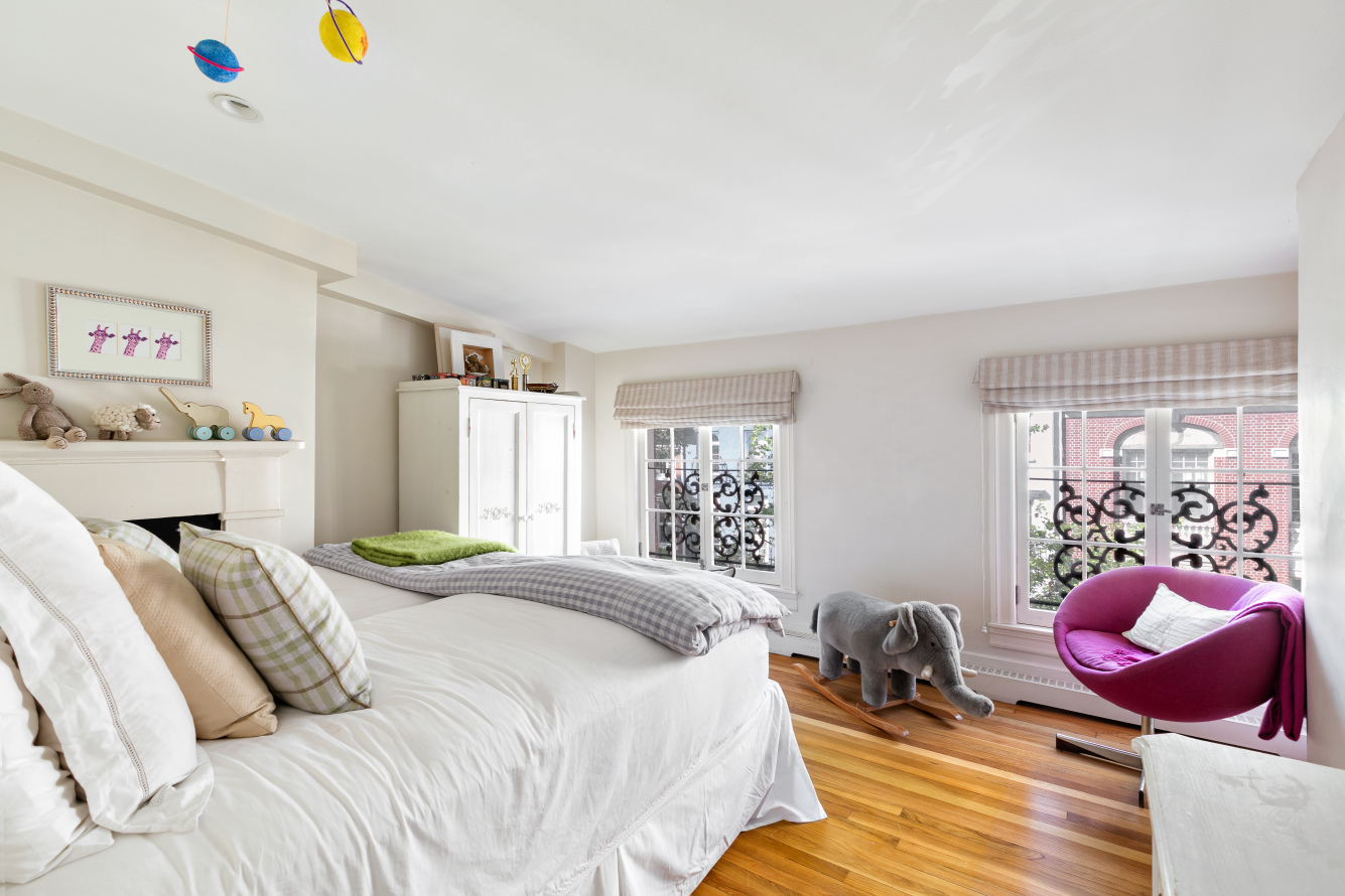 34 West 11th Street Manhattan, NY 10011 - Photo 12 of 16