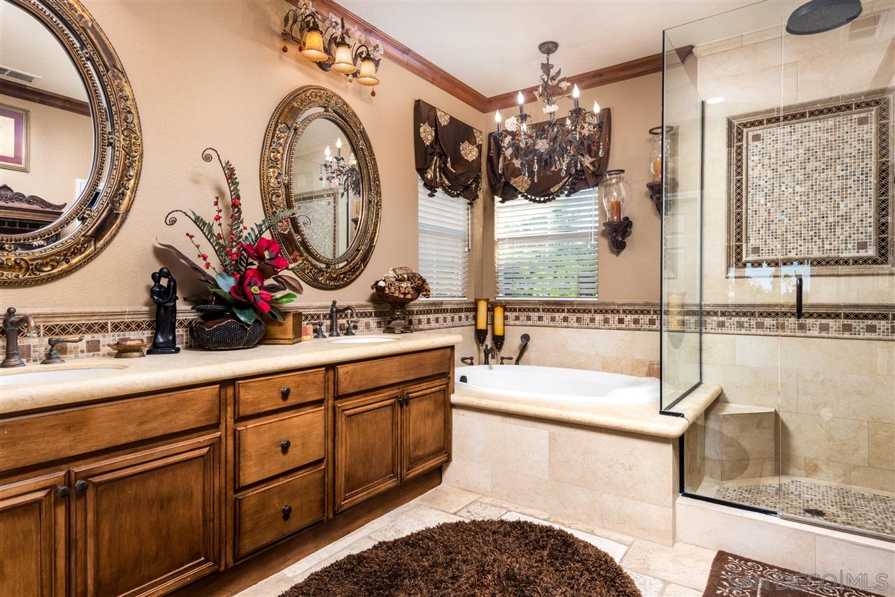 1206 Plum Tree Road Carlsbad, CA 92011 - Photo 14 of 25