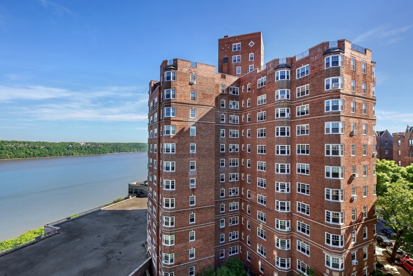 Castle Village 180 Cabrini Blvd, Manhattan, NY 10033 - Photo 3 of 22