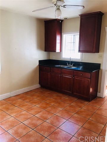 1010 East Stockton Street Compton, CA 90221 - Photo 4 of 16