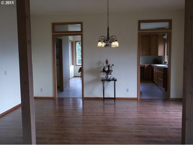1265 George Taylor Road Silverlake, WA 98645 - Photo 8 of 16 Gallery Image 8