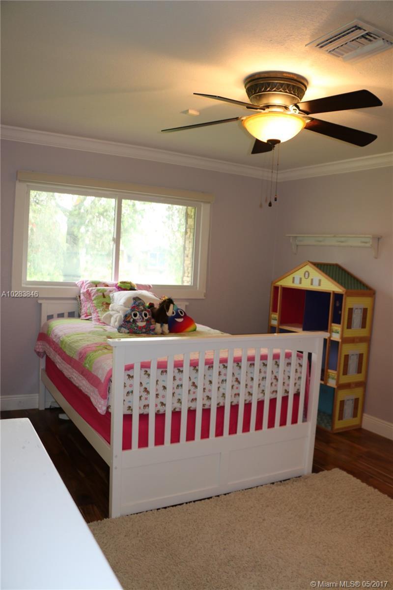16831 Southwest 64th Street Southwest Ranches, FL 33331 - Photo 22 of 27 Gallery Image 22