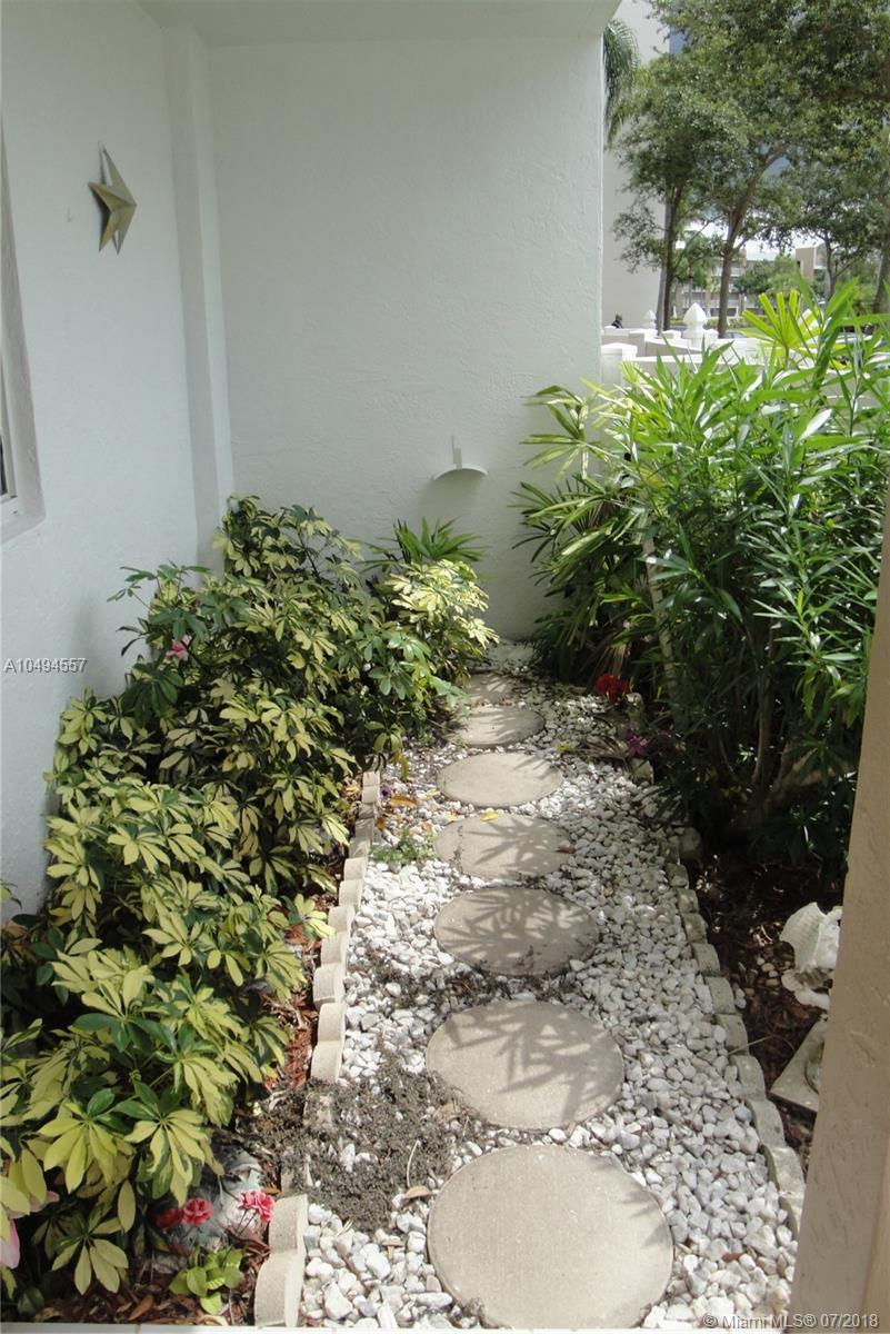 9563 Weldon Circle, Unit D110 Tamarac, FL 33321 - Photo 28 of 38