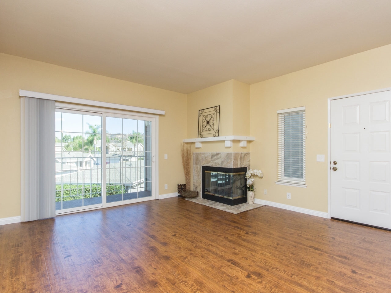 13724 Midland Road Poway, CA 92064 - Photo 3 of 19