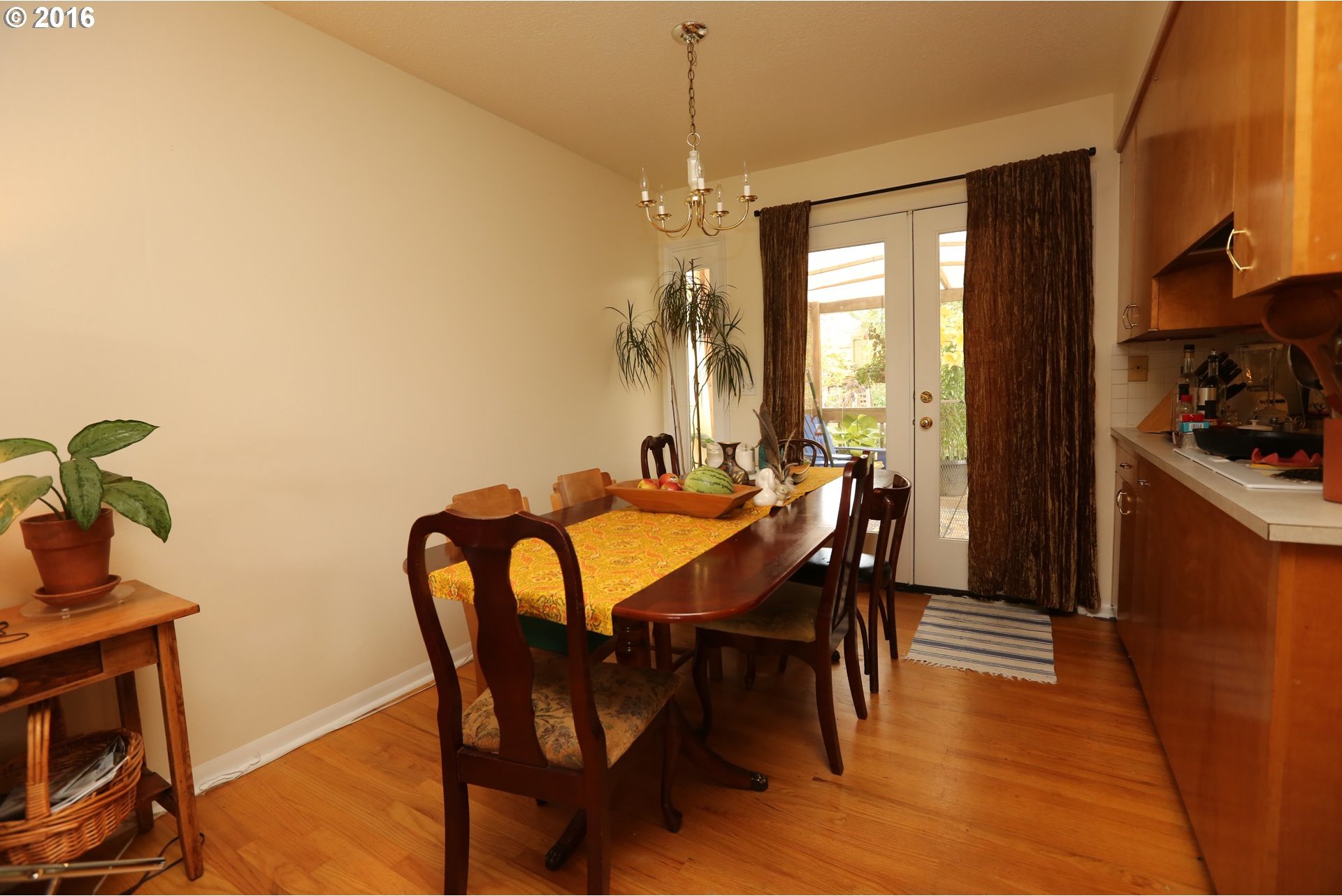 1424 Southwest Freeman Street Portland, OR 97219 - Photo 13 of 27 Gallery Image 13