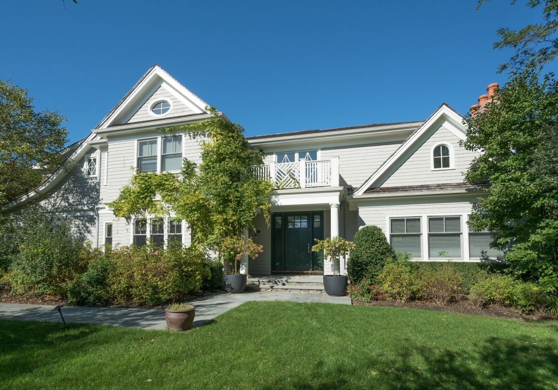 23 Deer Run Water Mill, NY 11976 - Photo 1 of 19