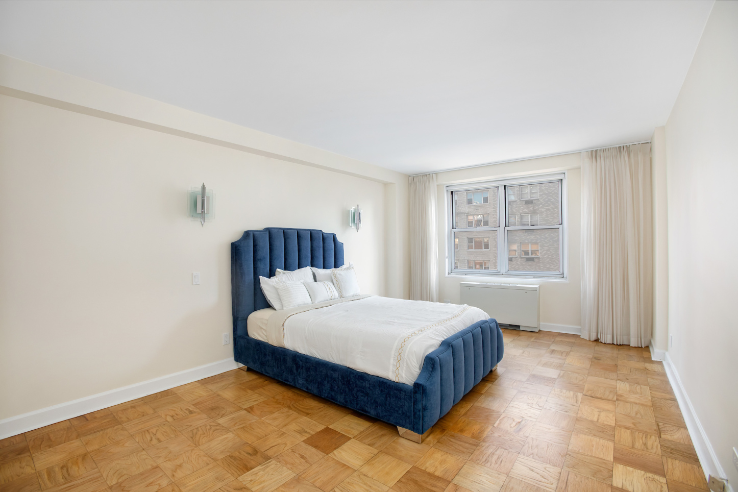 363 East 76th Street, Unit 6F Manhattan, NY 10021 - Photo 4 of 8