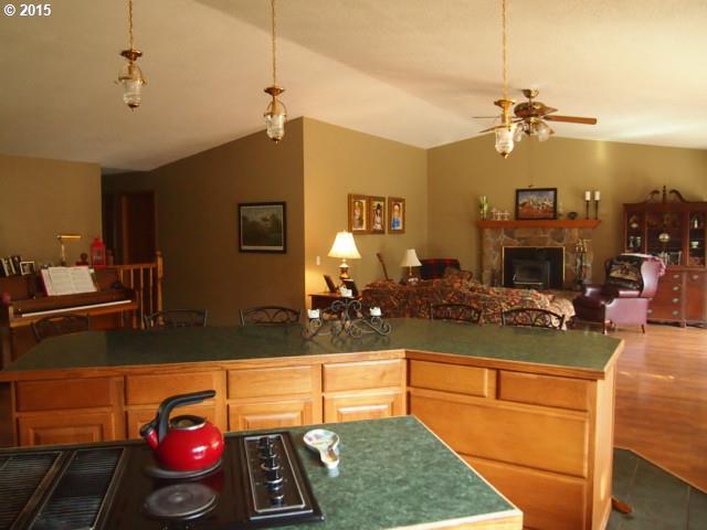 6873 Wells Road The Dalles, OR 97058 - Photo 4 of 16 Gallery Image 4
